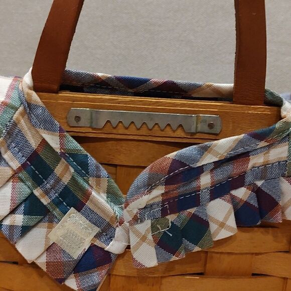 Longaberger Handwoven Tall Wall Hanging Basket Leather Handle Plaid Liner 1999 - Picture 8 of 9